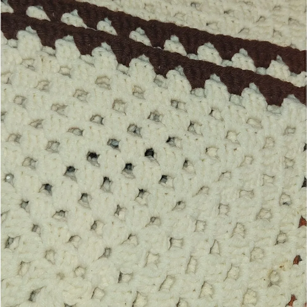 6 Vintage Granny Square Knitted Crochet Place Mats 1970s
